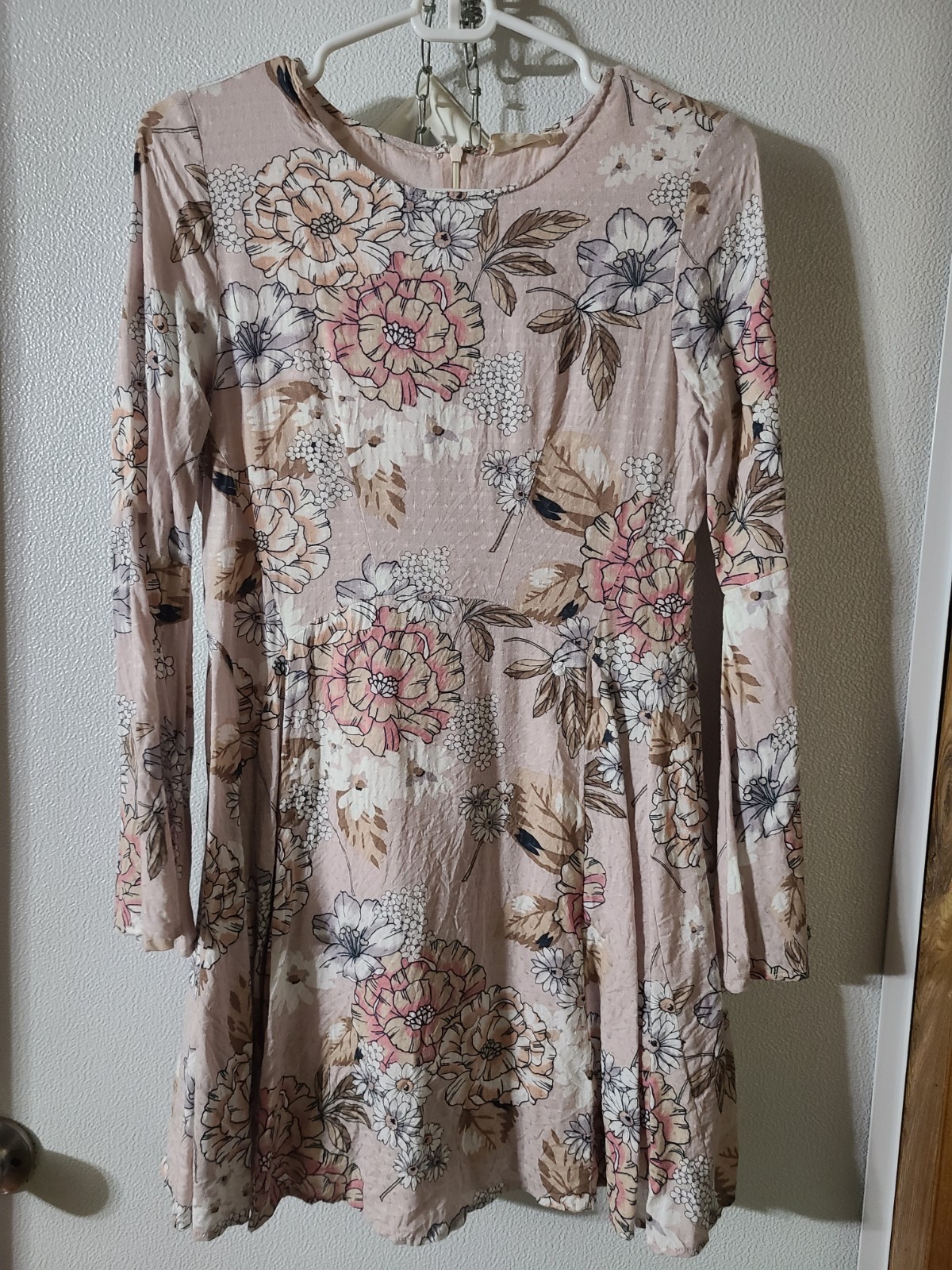 Altar’d State XS Pink Floral Fit & Flare Mini Dress Long Sleeve Zip Back