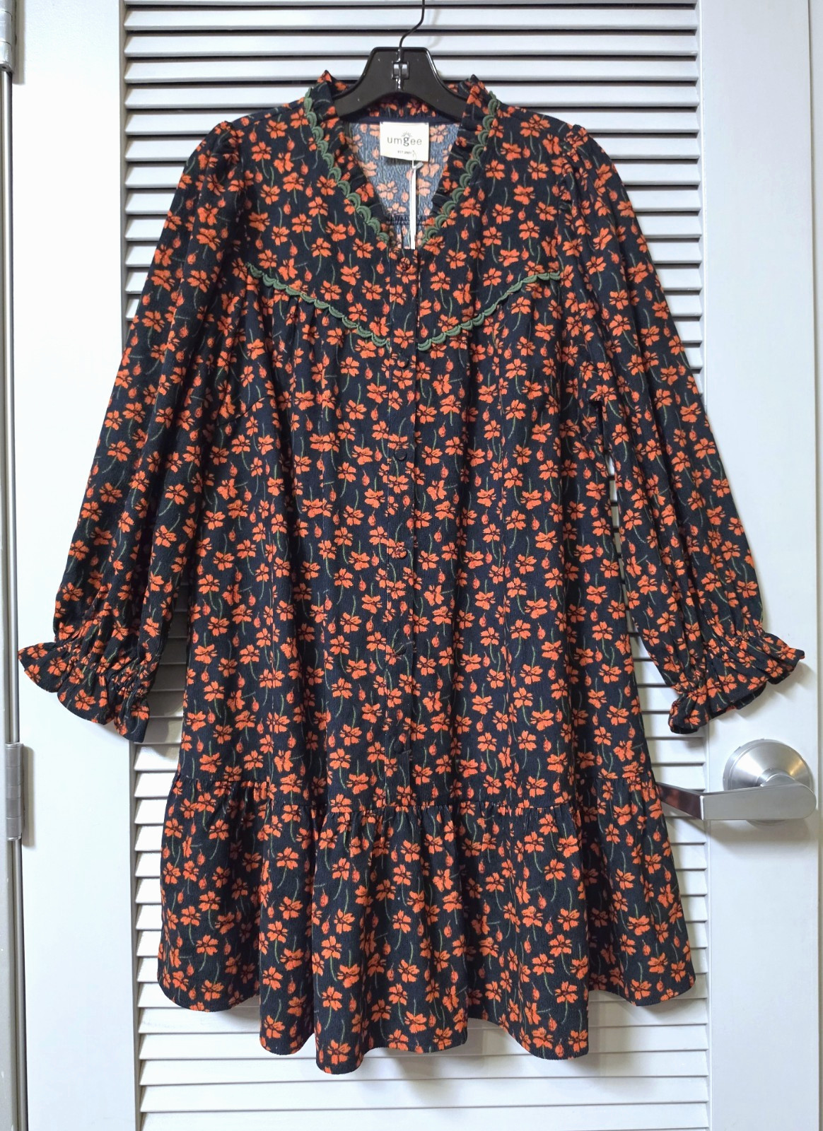forest green/ orange floral corduroy button down ruffle dress XL