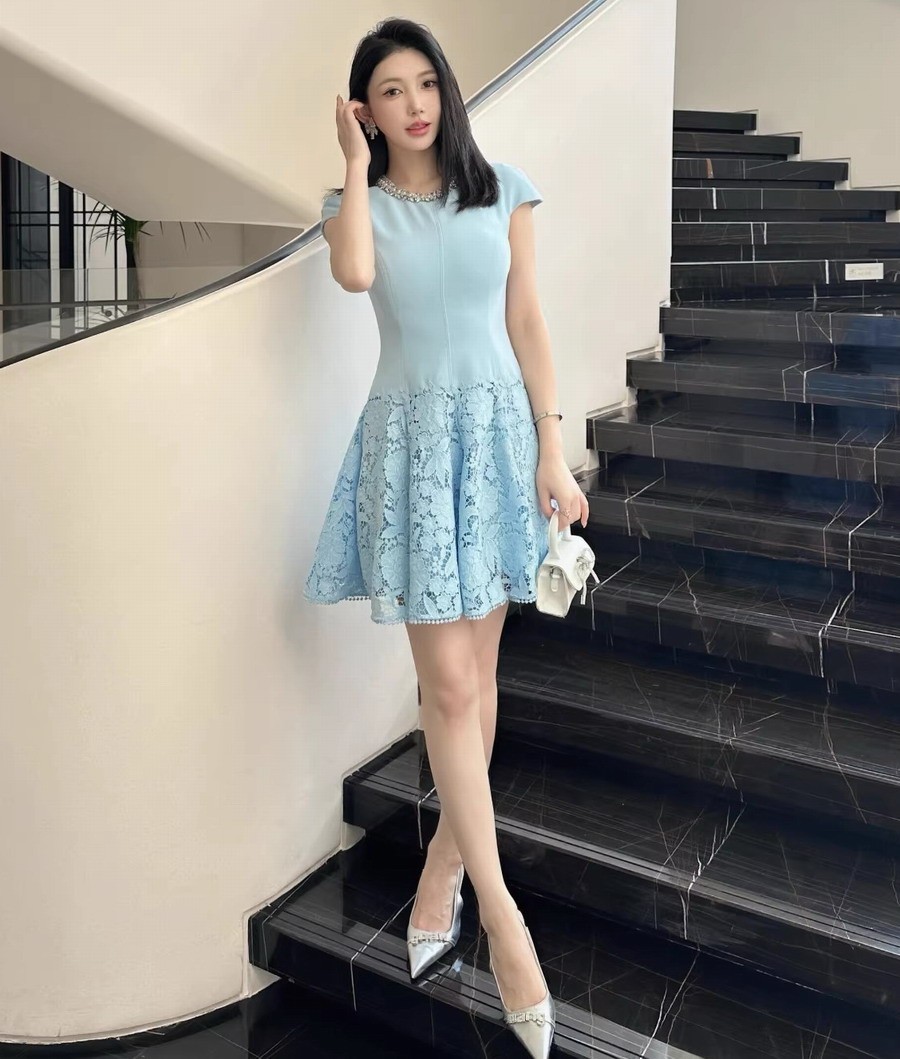 Self-Portrait blue Beaded Rhinestone Lace Assembling Dress Women’s Dress