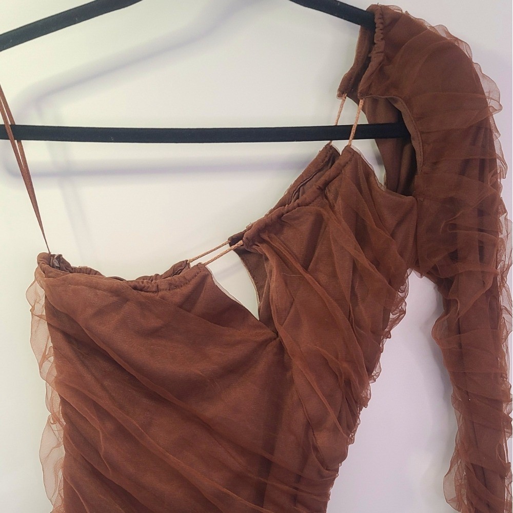 Zara brown one sleeve asymmetric lace ruched cut out bodycon dress size medium M