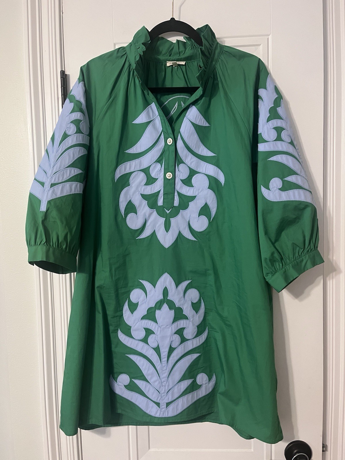 Womens Jodifl green shift dress, size medium, EUC