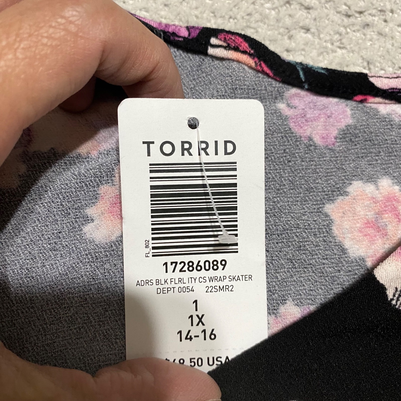 NWT Torrid Womens 1X Plus Dress Multicolor Floral Faux Wrap Cold Shoulder New