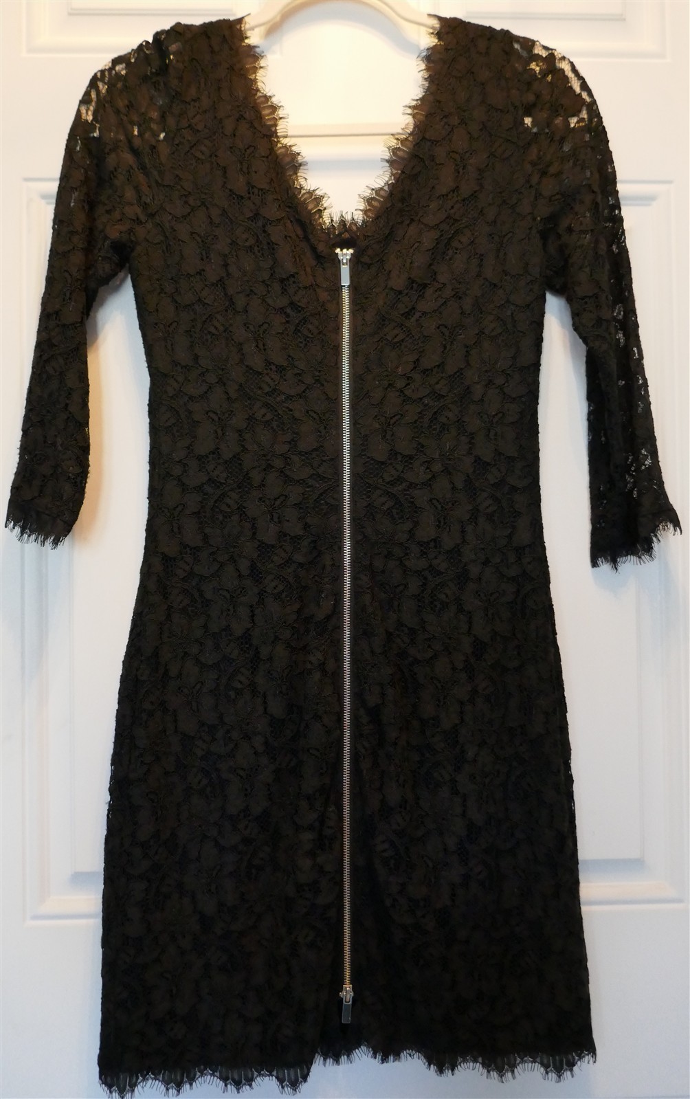 Diane von Furstenberg Zarita Black Lace Dress Sz 4 EUC Silk-Blend Lining LBD