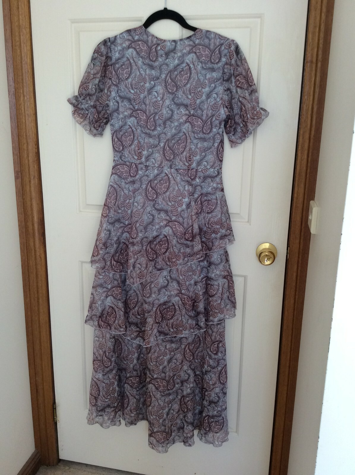 WHYTE VALENTYNE WOMEN FLORAL LAYERED PARTY WEDDING COCKTAIL DRESS SIZES 8 & 12