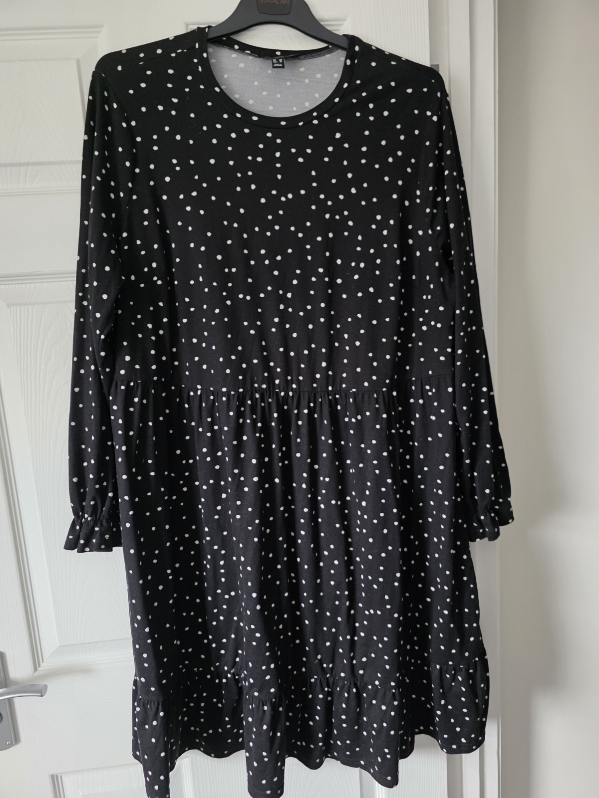 New Look Curves Size 20 Black Polka Dot Smock Long Sleeve Dress Spotty Dotty