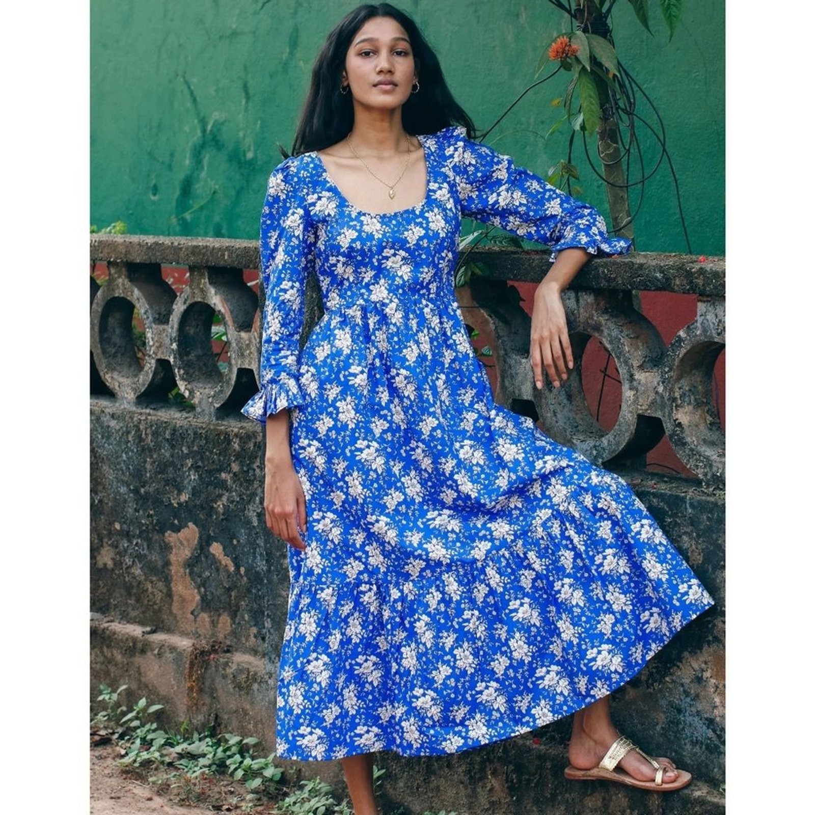 Pink City Print Carys Dress in Royal Blue Bouquet Size XS Retail $ 270